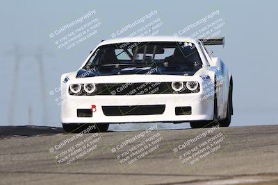 media/Oct-26-2025-CalClub SCCA (Sun) [[8ce1e69566]]/Group 4/Grapevine/